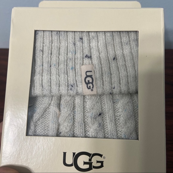UGG Shayne Boot Socks Shoe size 5-11 New - Picture 9 of 12